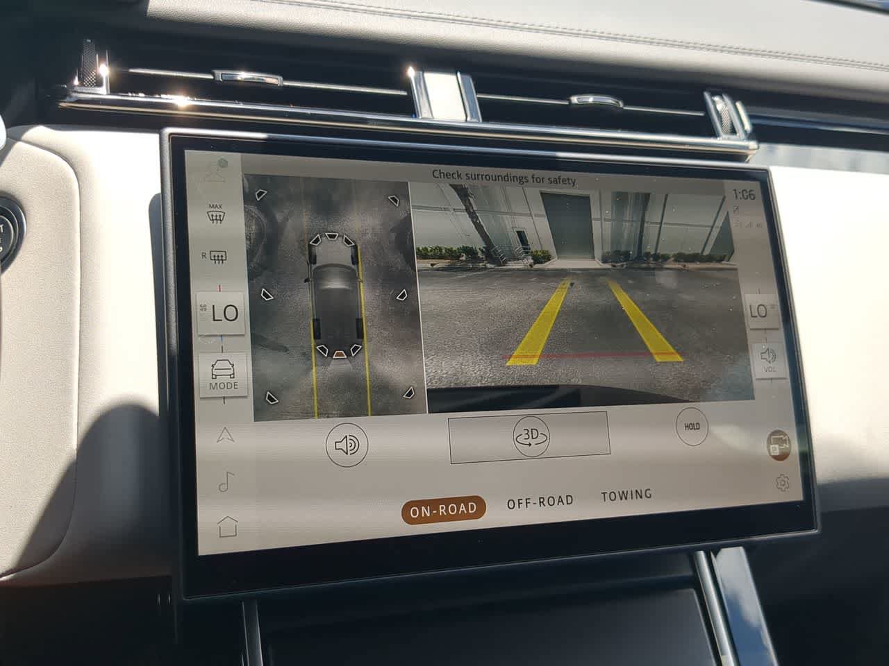 Certified 2026 Land Rover Range Rover Velar Dynamic SE AWD/4WD image 31