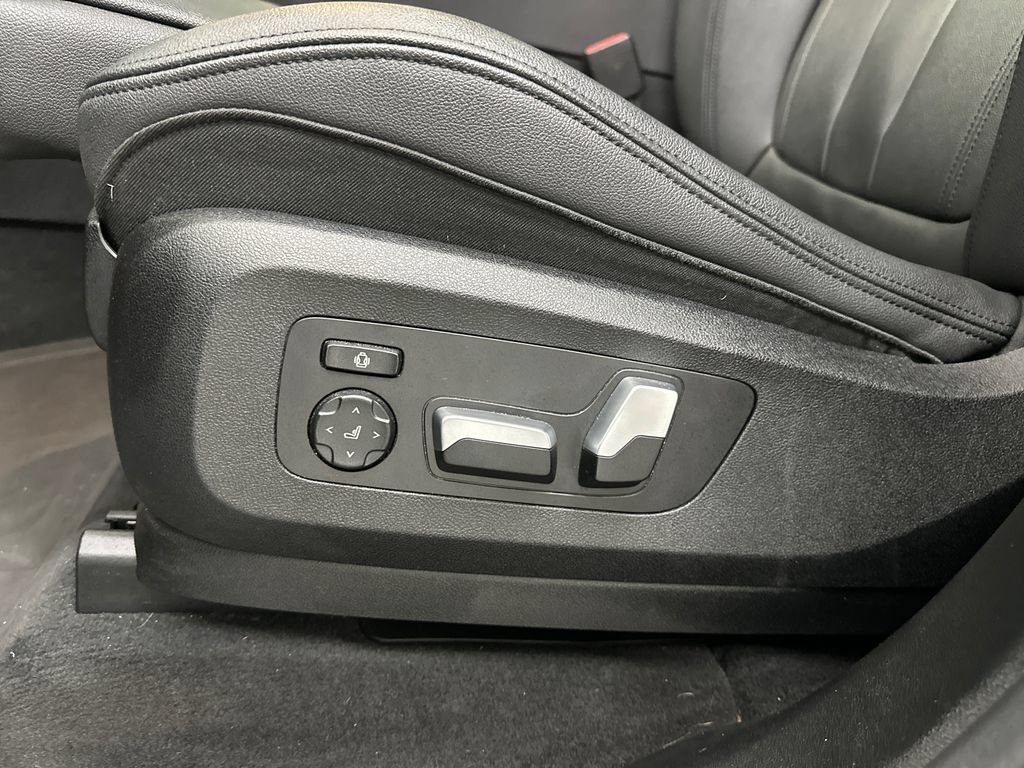 Used 2019 BMW X5 xDrive40i w/ Premium Package 2 AWD/4WD image 10