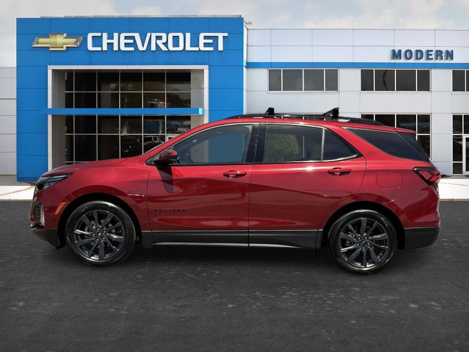 Used 2023 Chevrolet Equinox RS FWD image 2