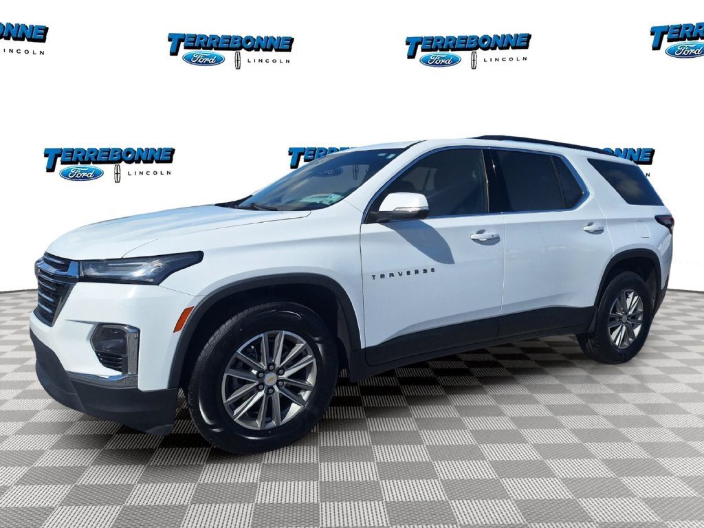 Used 2023 Chevrolet Traverse LT