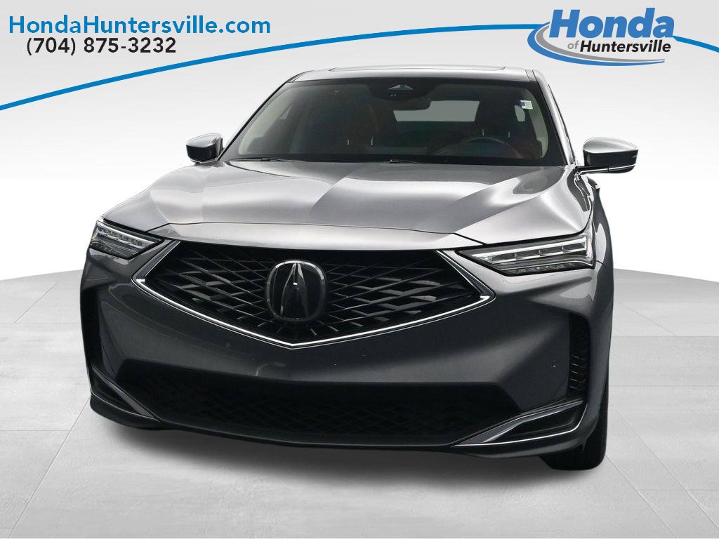 Used 2025 Acura MDX w/ Technology Package FWD image 2