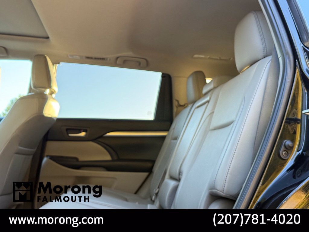 Used 2019 Toyota Highlander XLE AWD/4WD image 22
