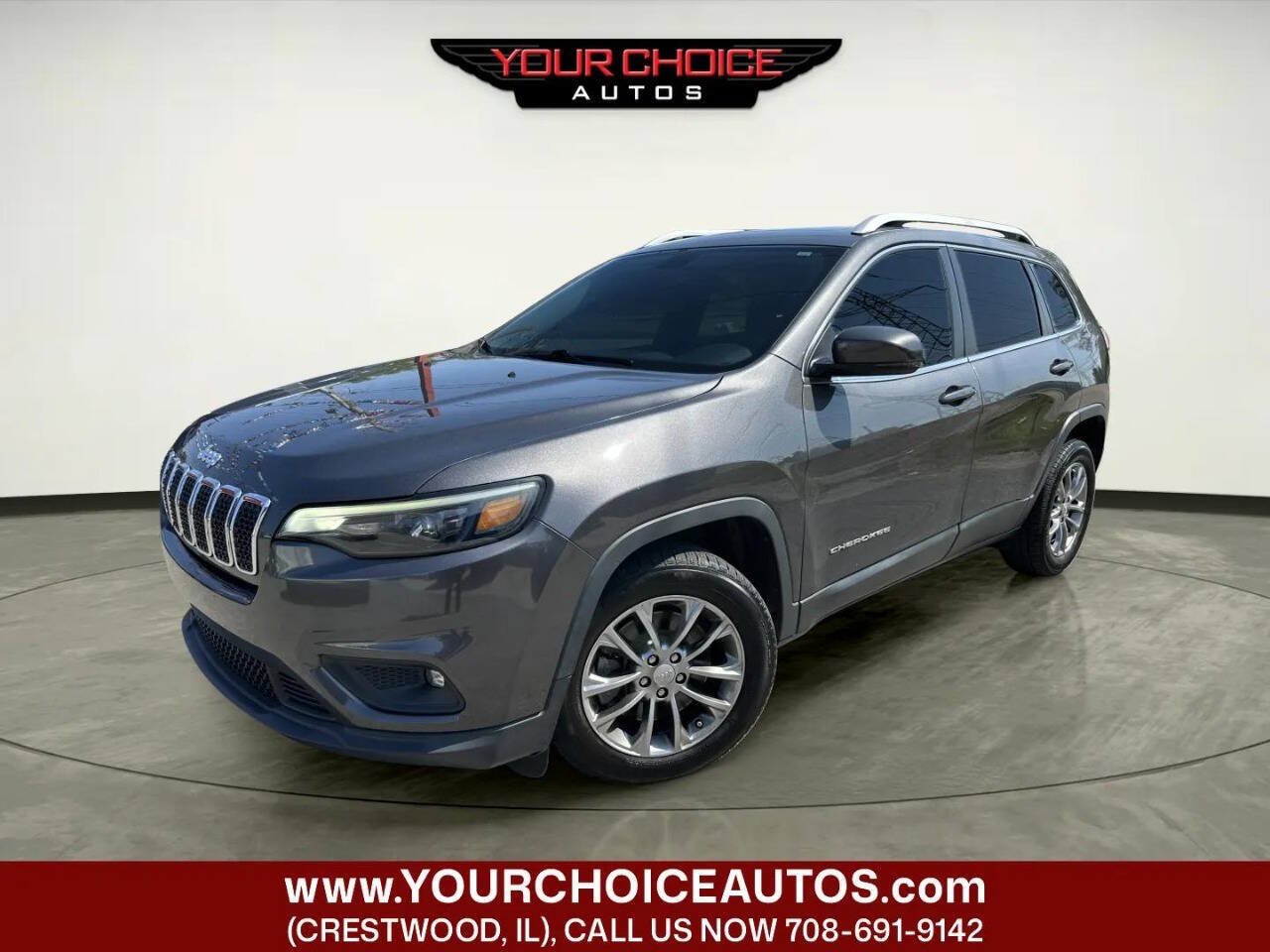 Used 2019 Jeep Cherokee Latitude Plus FWD image 1