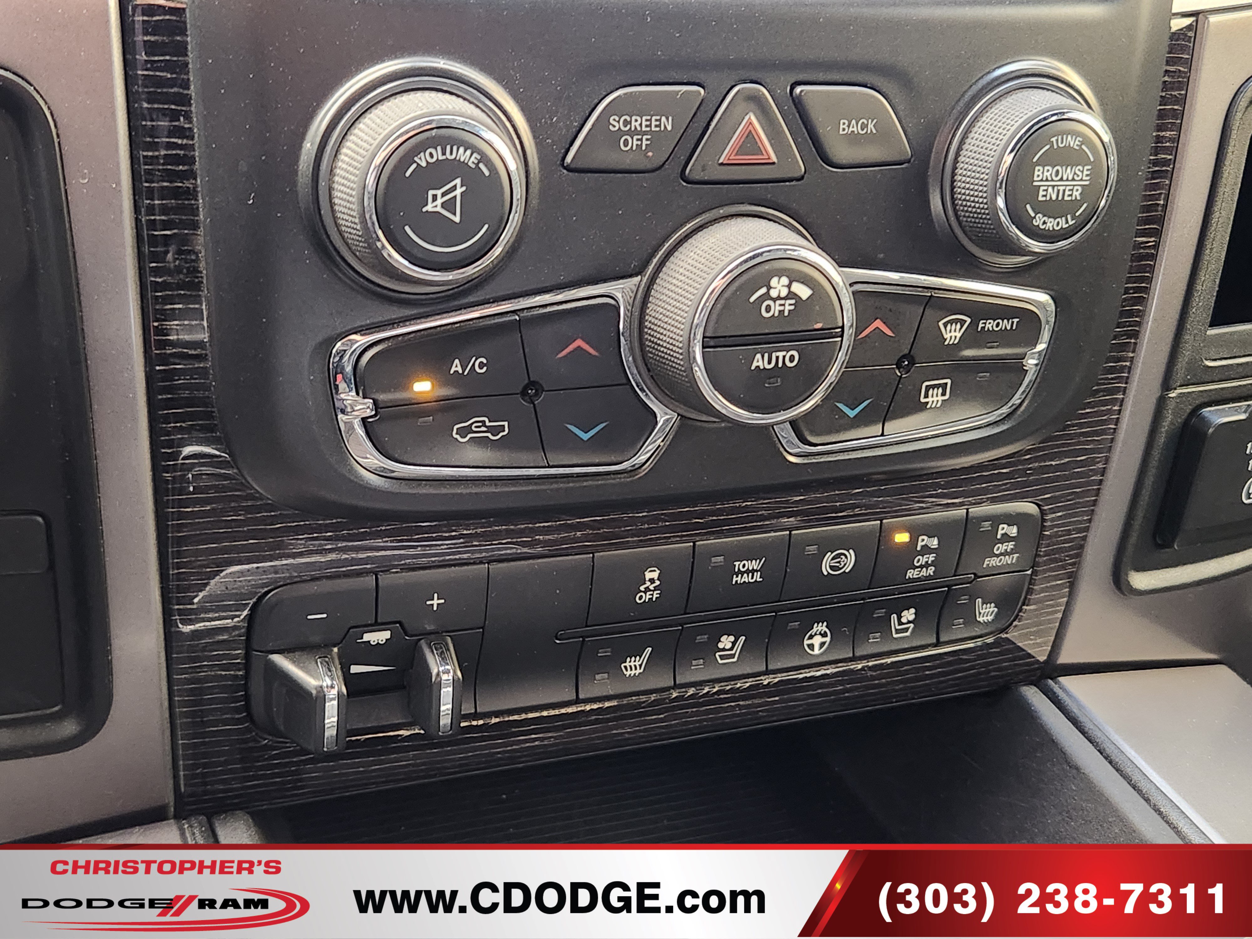 Used 2017 RAM 2500 Limited AWD/4WD image 26