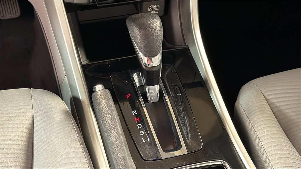 Used 2017 Honda Accord LX image 20