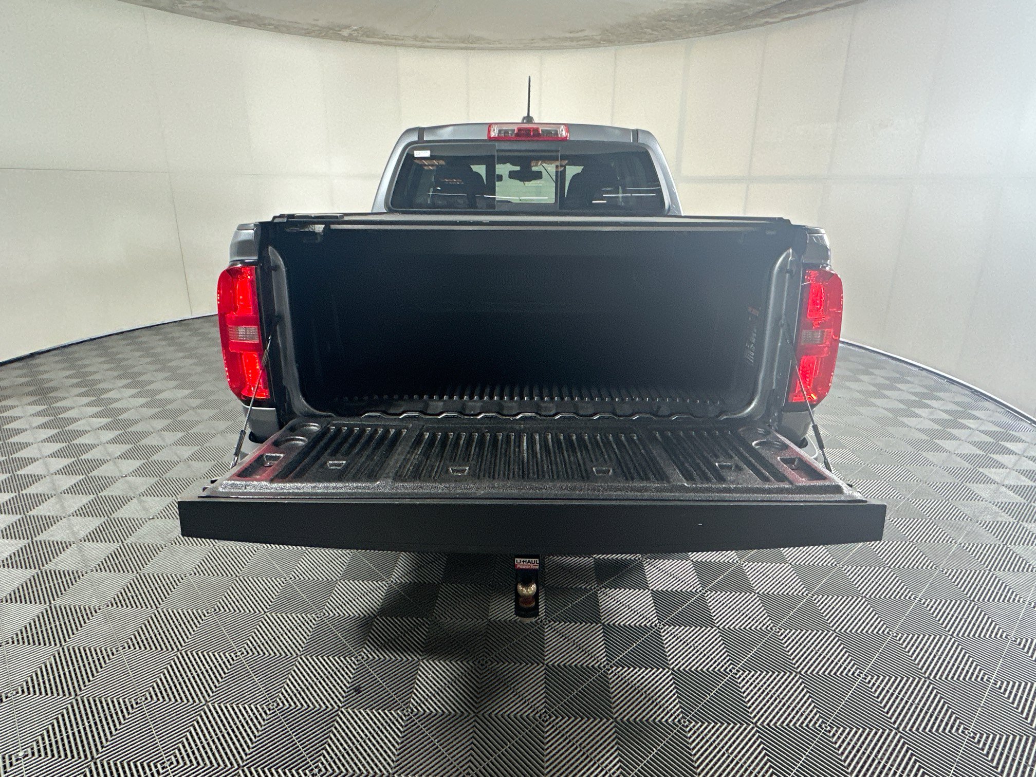 Used 2021 Chevrolet Colorado Z71 w/ LPO, Power Package RWD image 30
