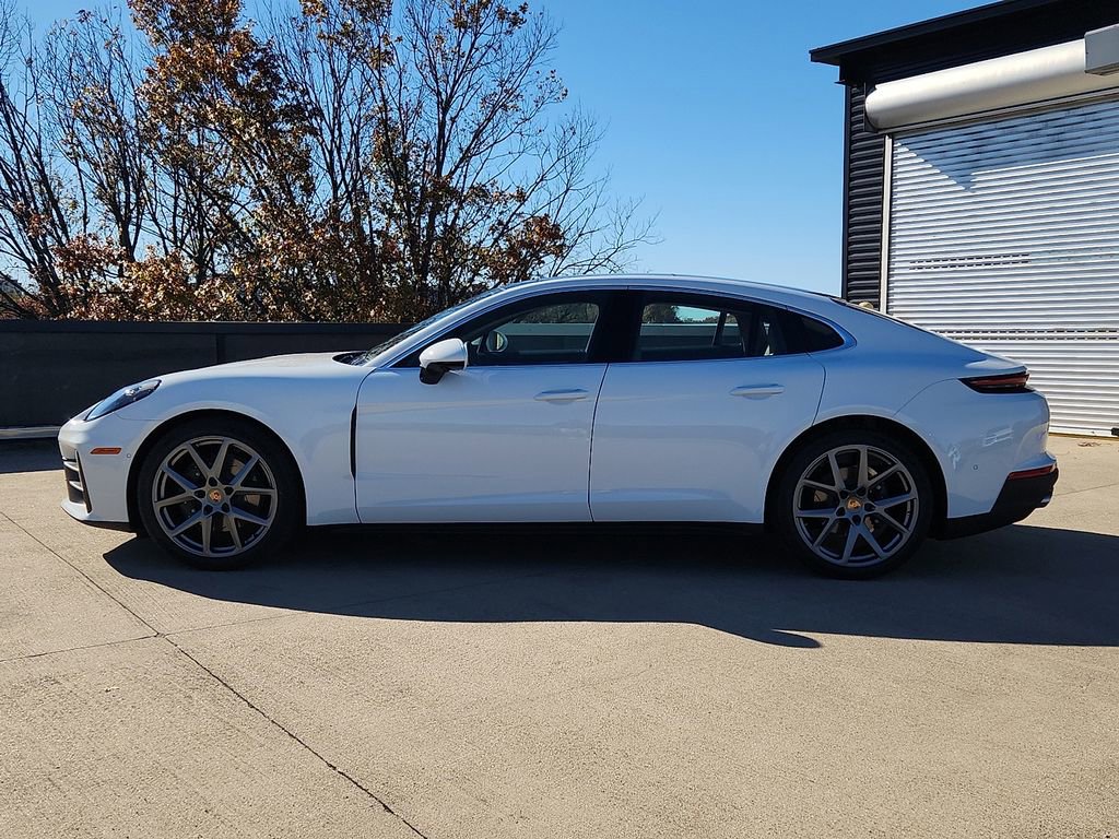 New 2026 Porsche Panamera 4 image 2