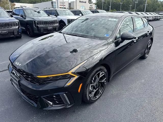 New 2026 Kia K5 GT-Line w/ GT-Line Red Interior Package FWD image 3