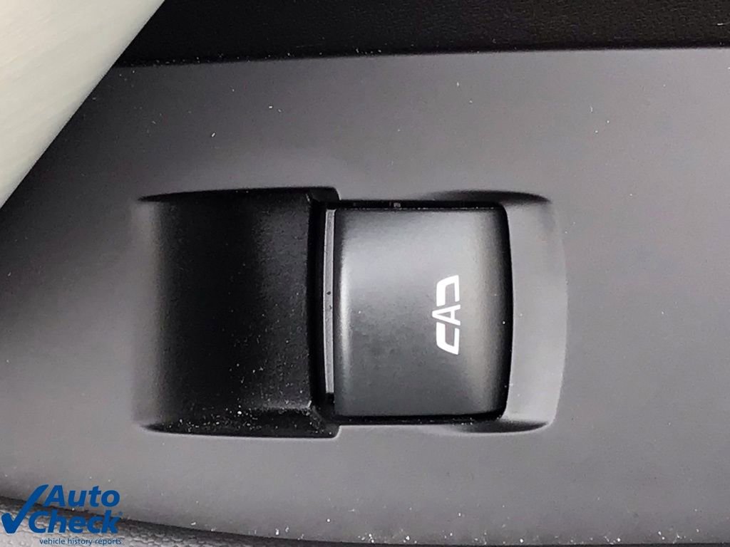 Used 2021 Chevrolet Camaro SS image 19