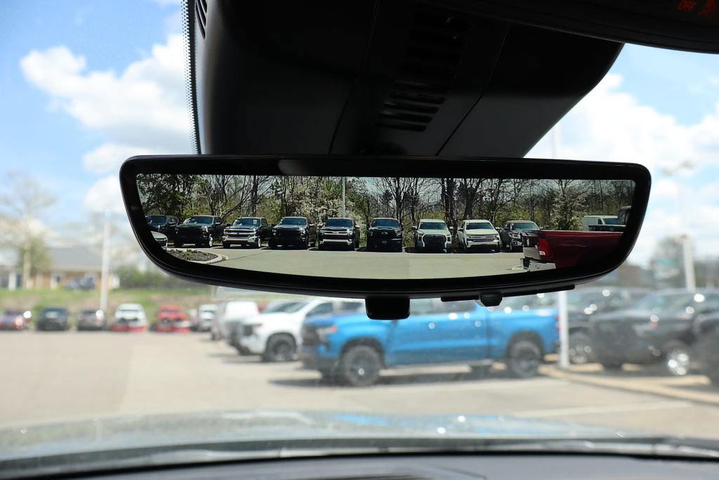 New 2026 Chevrolet Traverse LT FWD image 28