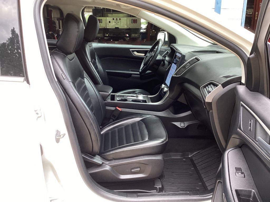 Used 2022 Ford Edge SEL w/ Convenience Package AWD/4WD image 39