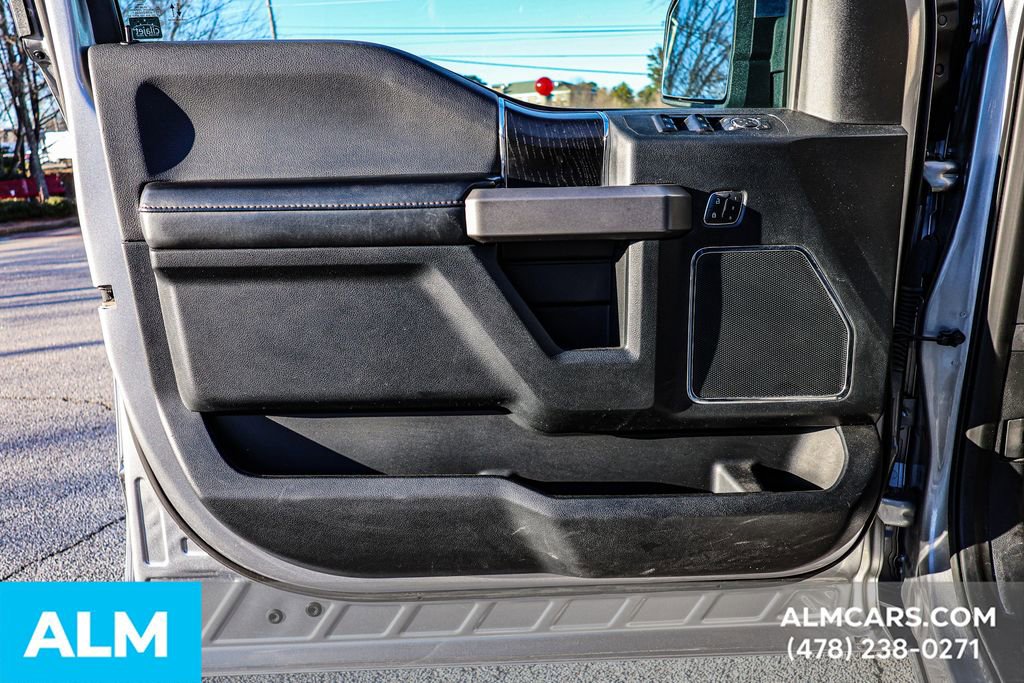 Used 2020 Ford F150 Platinum w/ Technology Package image 45