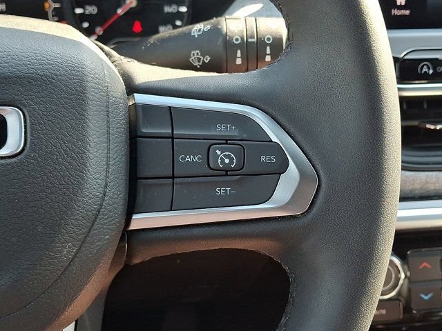 Certified 2024 Jeep Compass Latitude AWD/4WD image 26