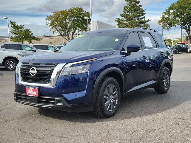 Certified 2024 Nissan Pathfinder SV AWD/4WD image 4