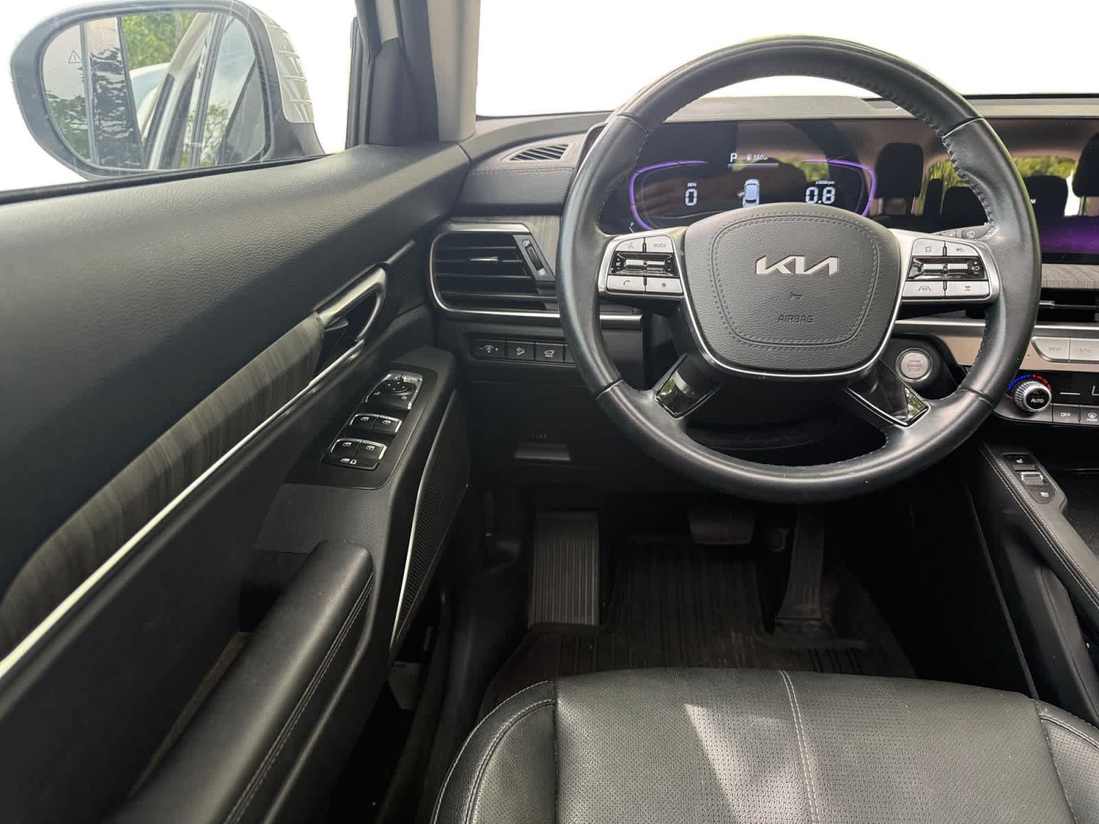 Used 2025 Kia Telluride EX FWD image 21