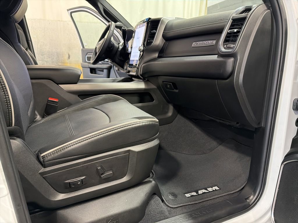 Used 2025 RAM 3500 Laramie w/ Night Edition AWD/4WD image 20