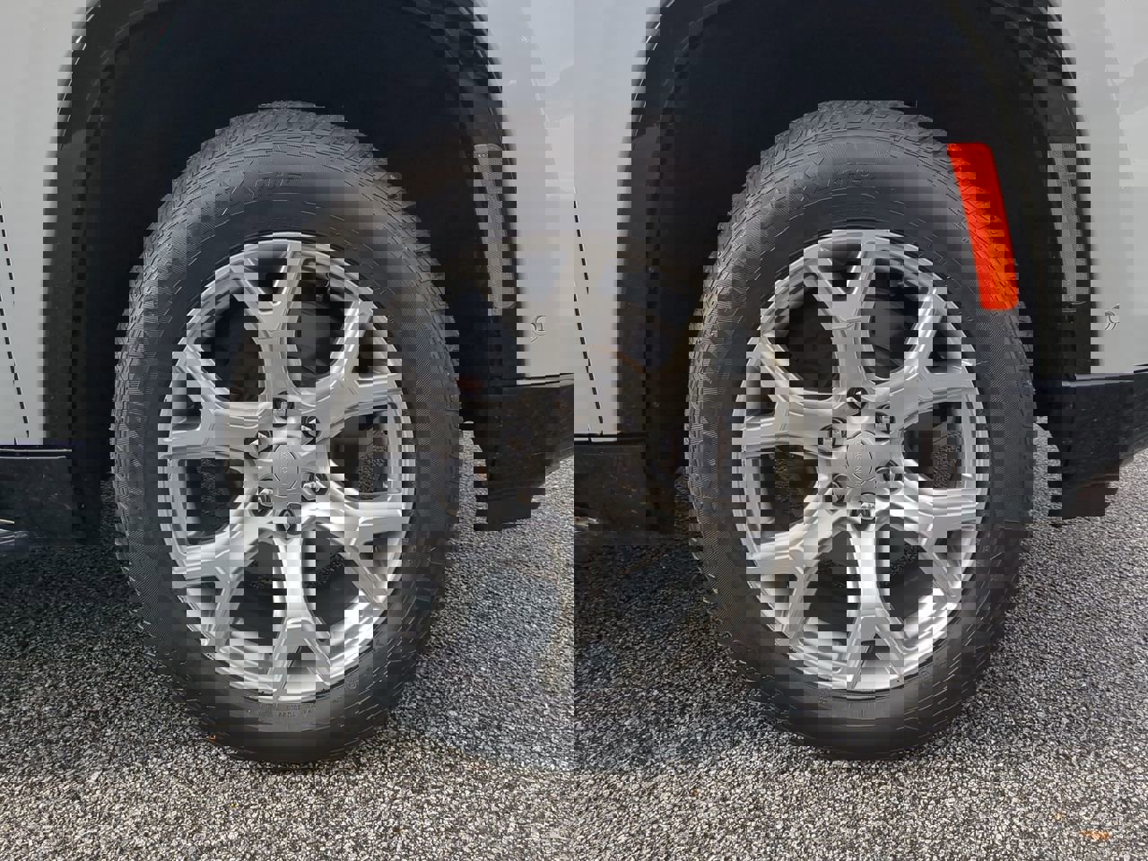 Used 2022 Jeep Wagoneer Series II image 9