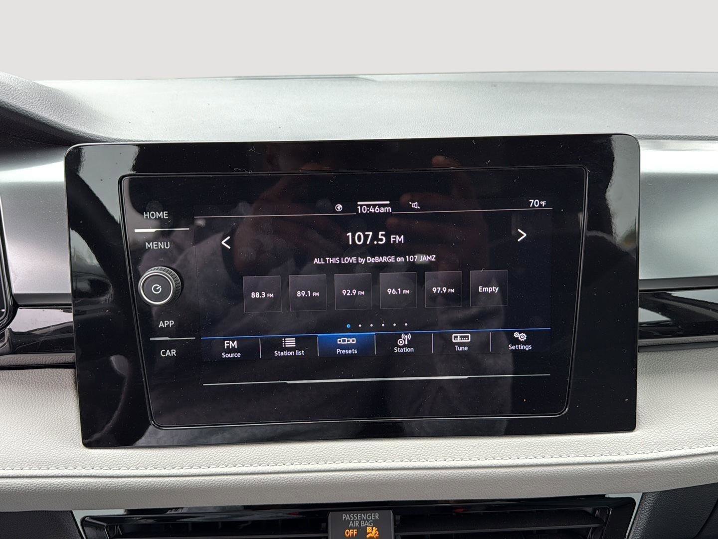 Certified 2025 Volkswagen Taos S w/ Taos MDO Package image 15