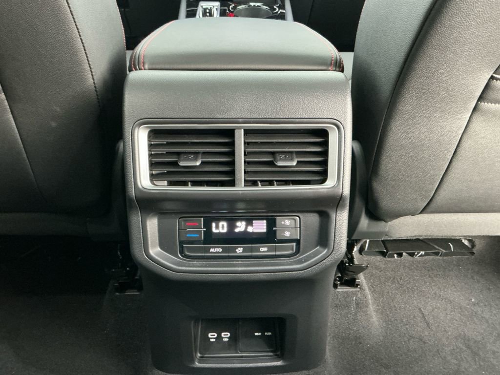New 2026 Volkswagen Atlas Peak Edition image 19