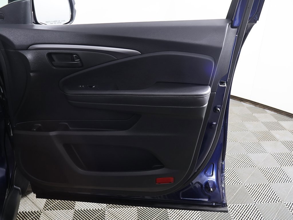 Used 2023 Honda Passport EX-L image 24