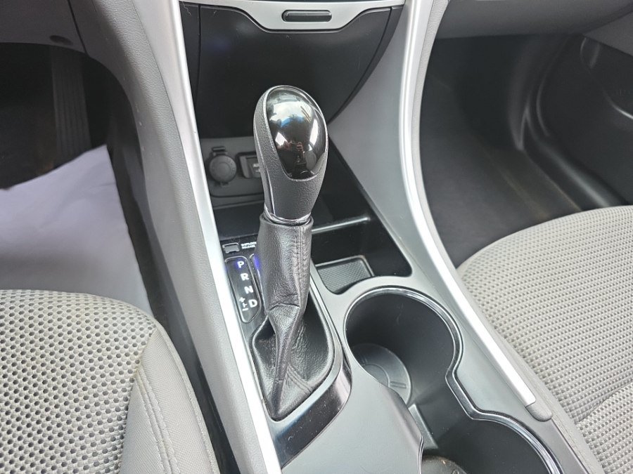 Used 2011 Hyundai Sonata GLS FWD image 18