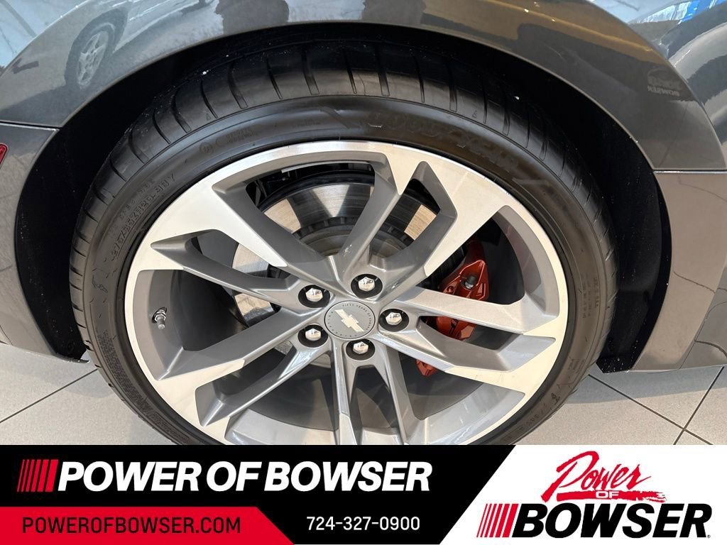 Used 2017 Chevrolet Camaro SS w/ 50th Anniversary Edition image 11