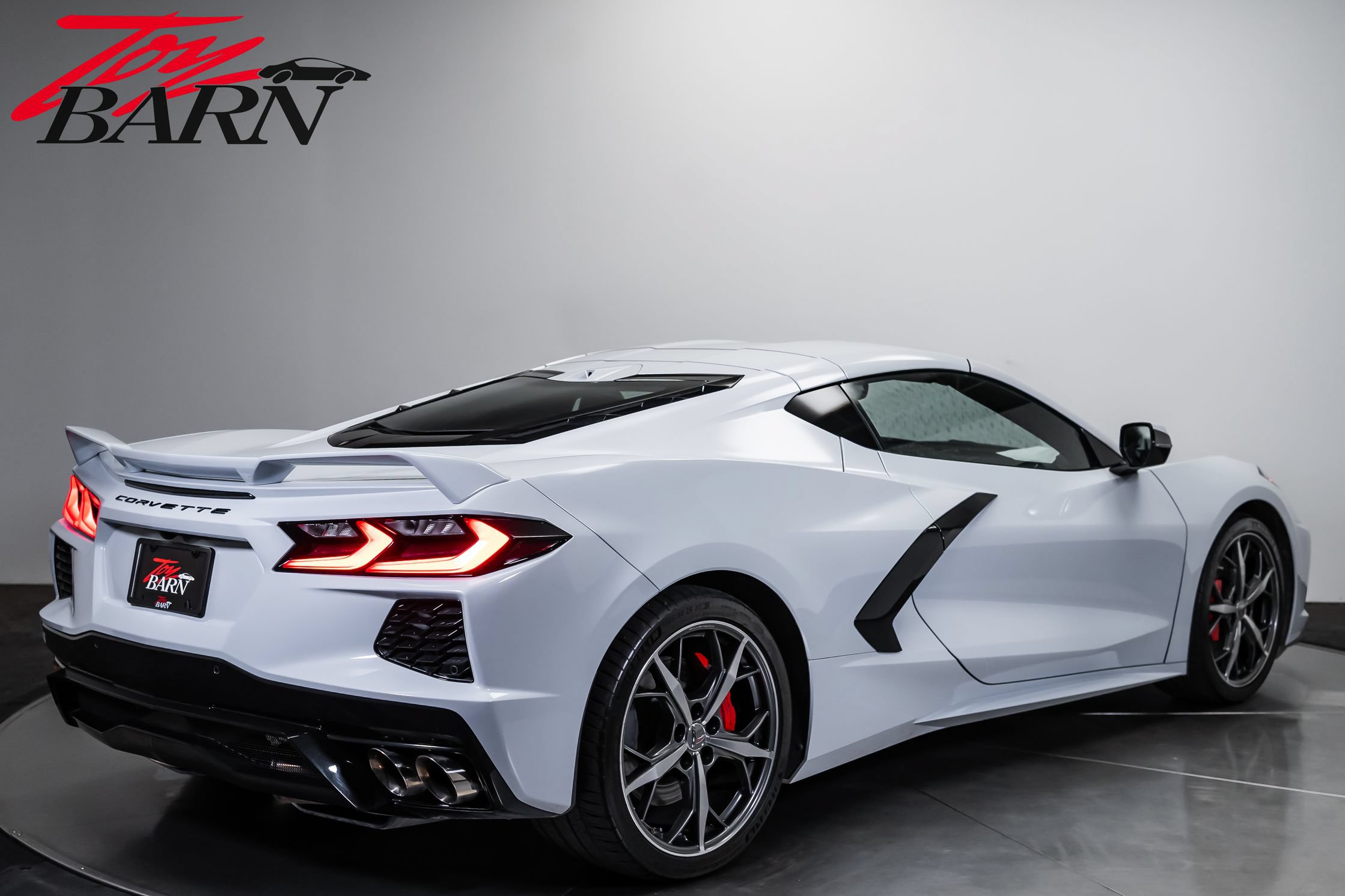 Used 2022 Chevrolet Corvette Stingray Preferred Cpe w/ Z51 Performance Package RWD image 12