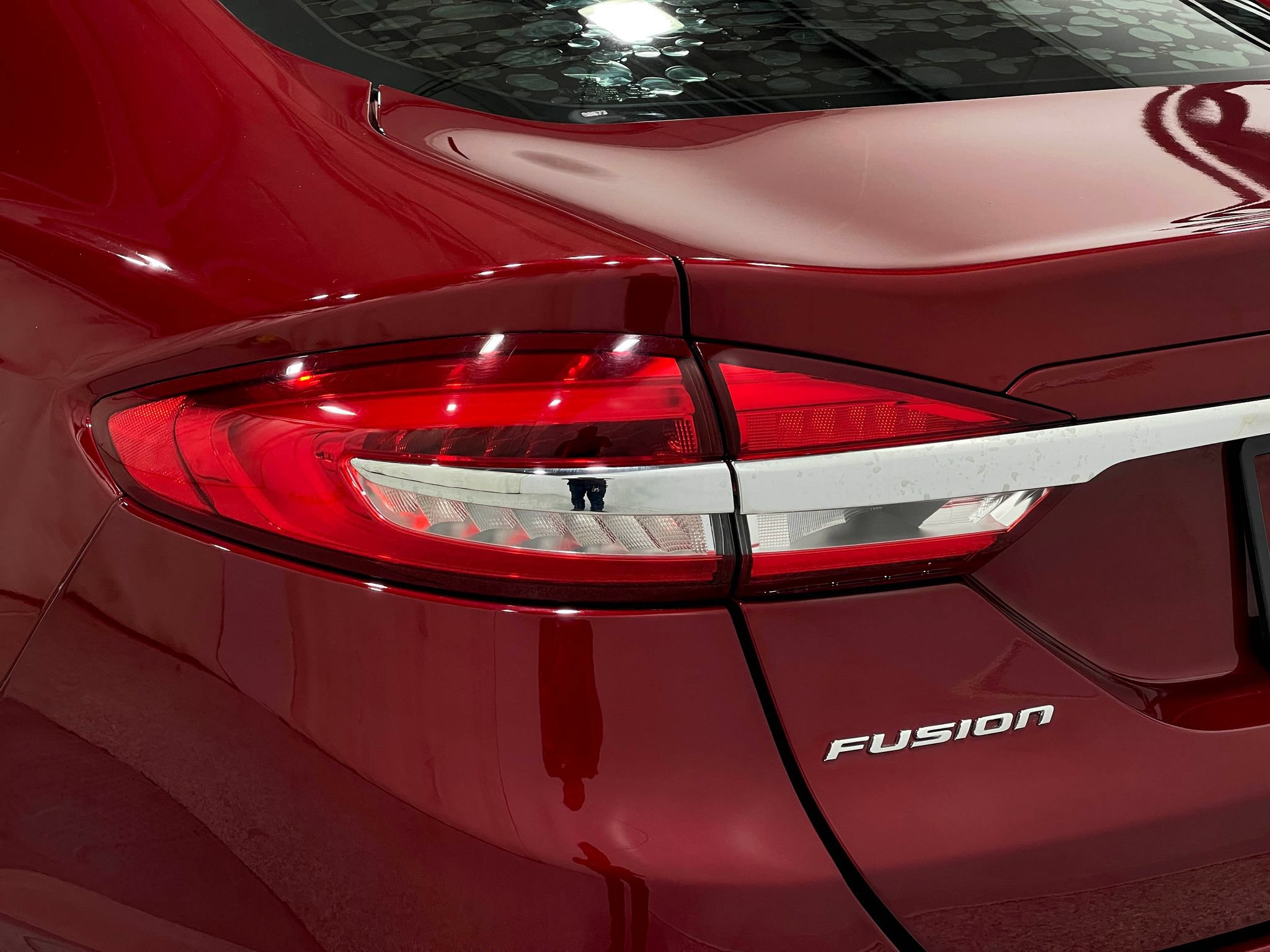 Used 2018 Ford Fusion SE w/ Fusion SE Technology Package FWD image 34