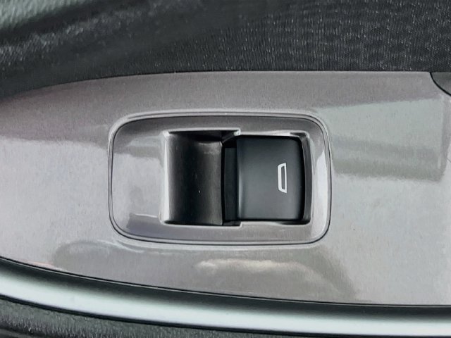 Used 2024 Chevrolet Malibu LT FWD image 32
