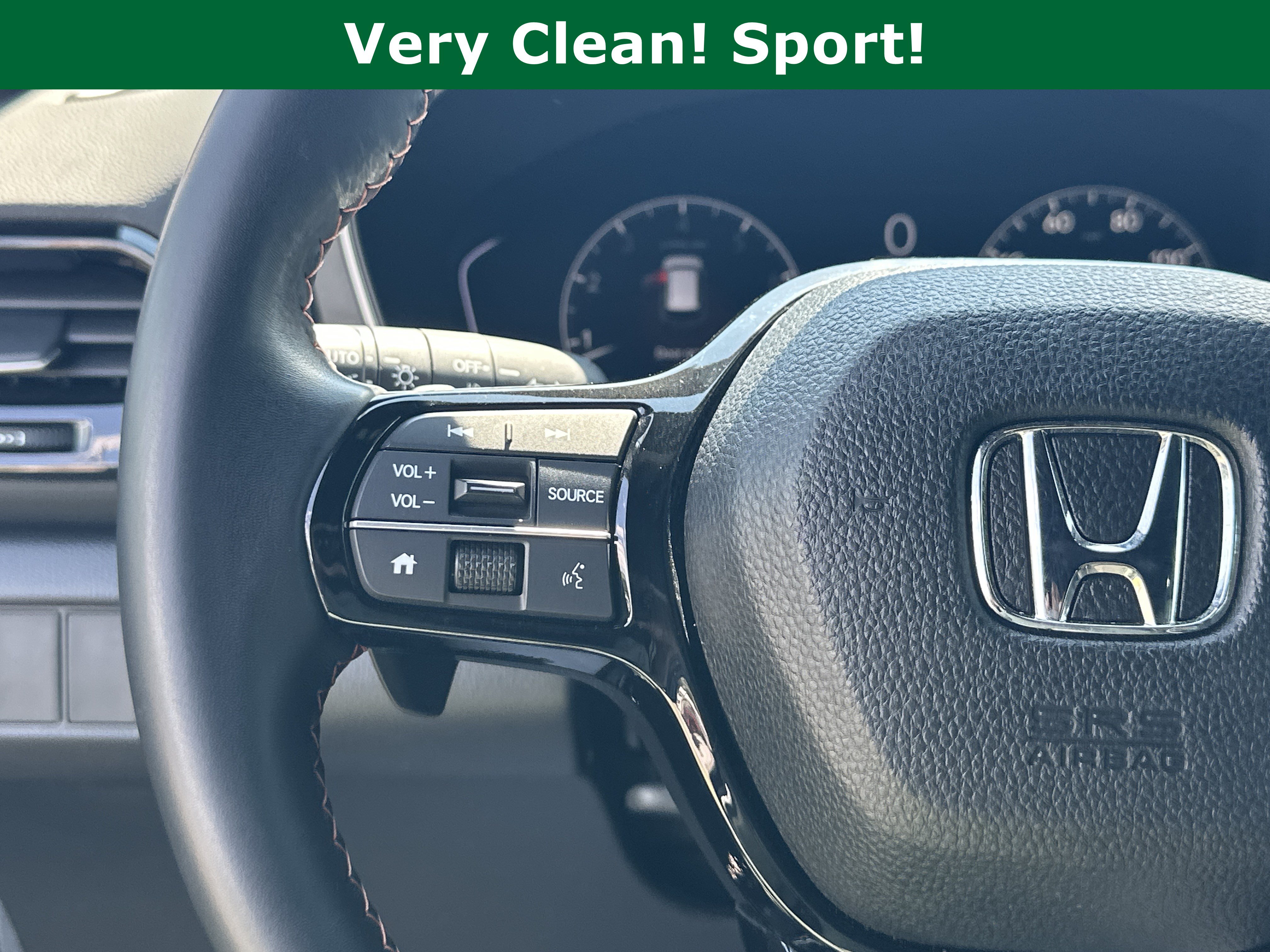 Used 2025 Honda Pilot Sport image 28