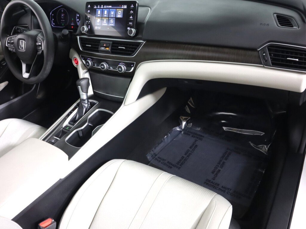 Used 2018 Honda Accord EX image 41