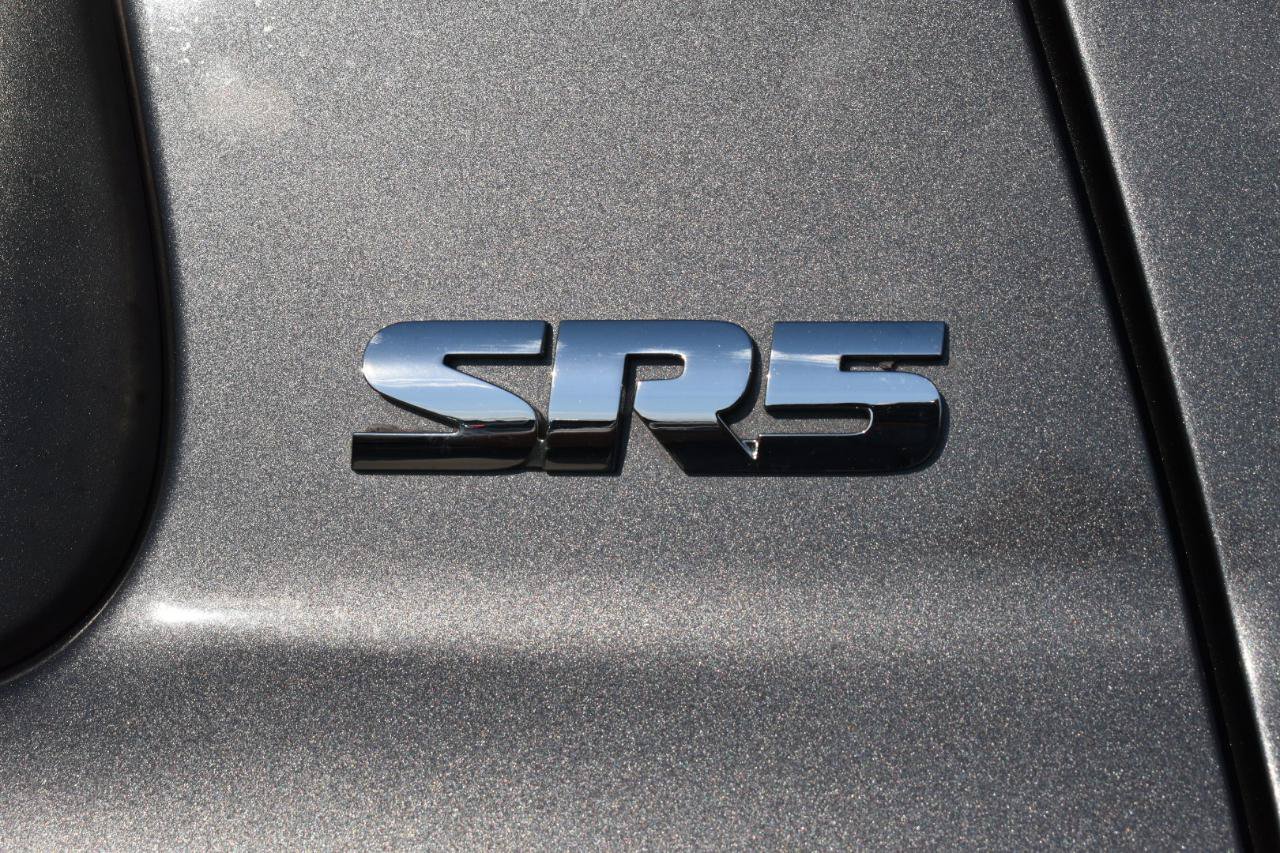 Used 2013 Toyota Sequoia SR5 AWD/4WD image 49