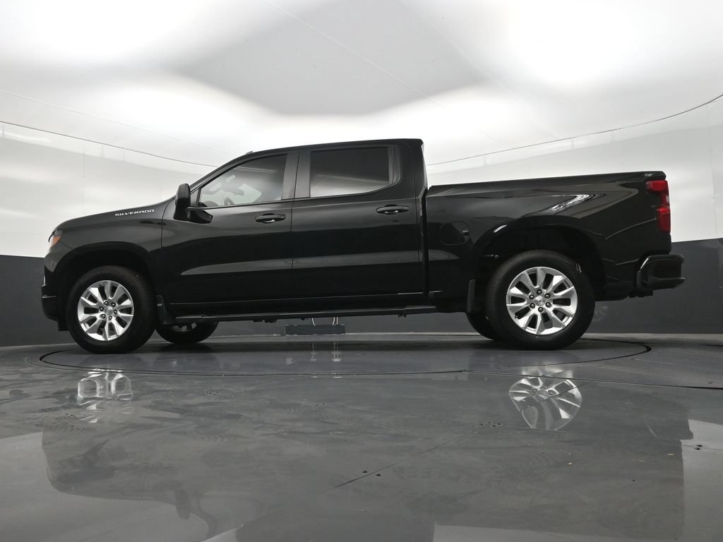 Used 2024 Chevrolet Silverado 1500 Custom RWD image 24