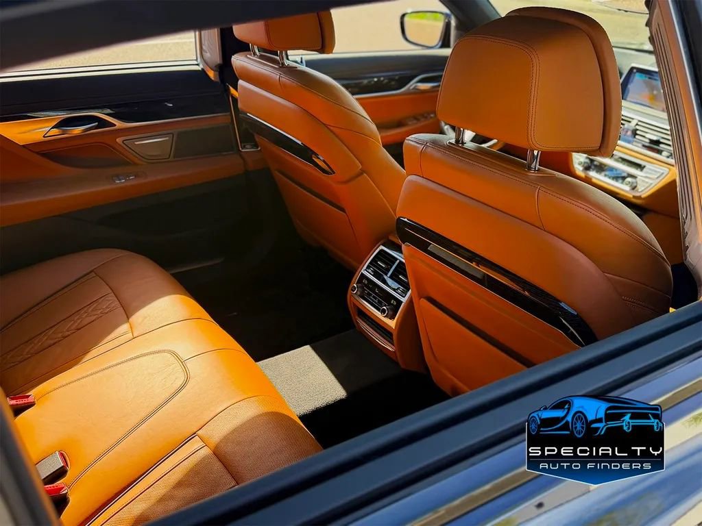 Used 2021 BMW 740i 740i Sedan 4D w/ M Sport Package RWD image 14