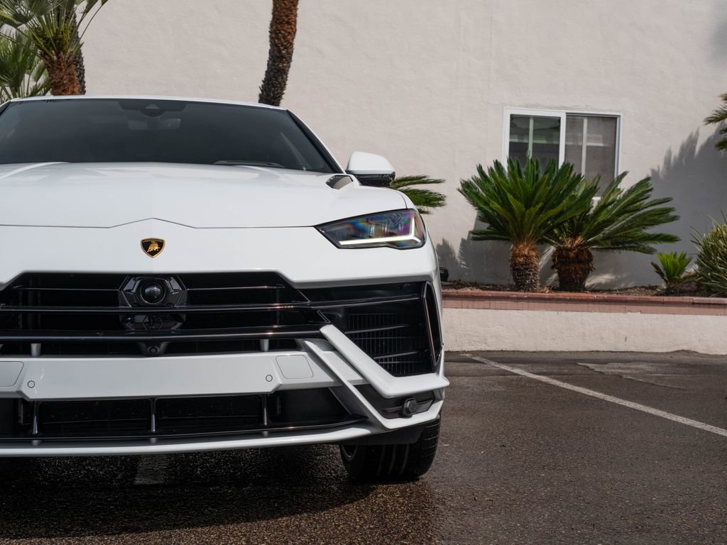 Used 2023 Lamborghini Urus S AWD/4WD image 12