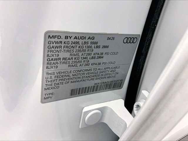 Used 2025 Audi Q5 Premium Plus w/ Premium Plus image 35