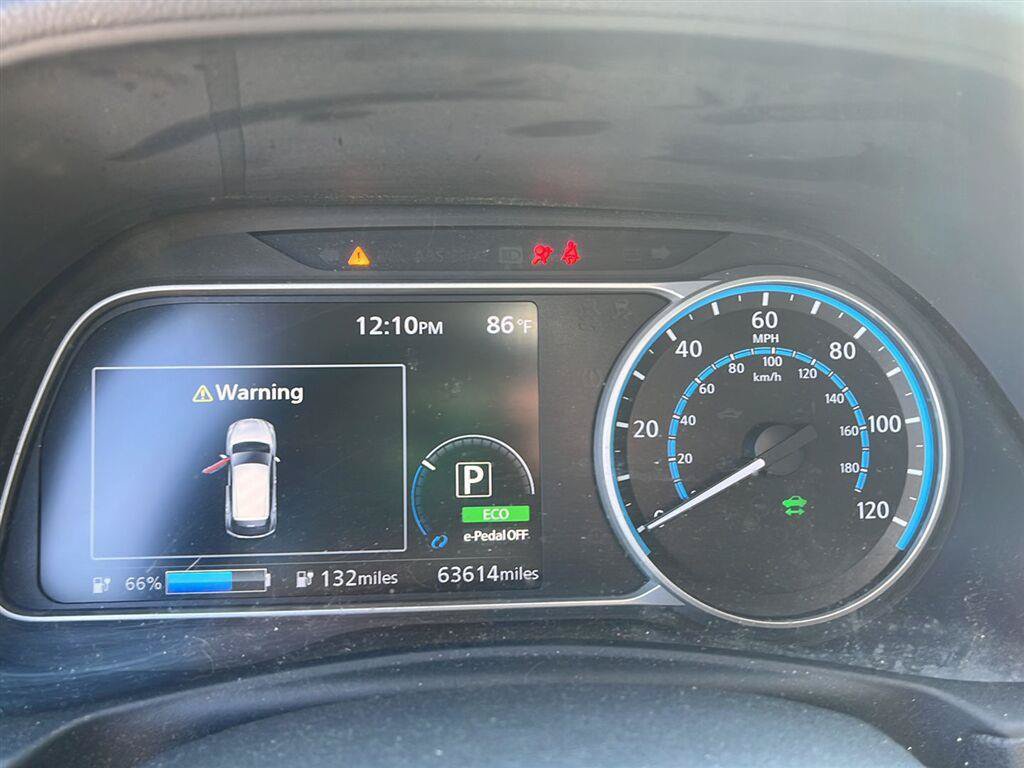 Used 2019 Nissan Leaf SV Plus w/ SV All Weather Package FWD image 5