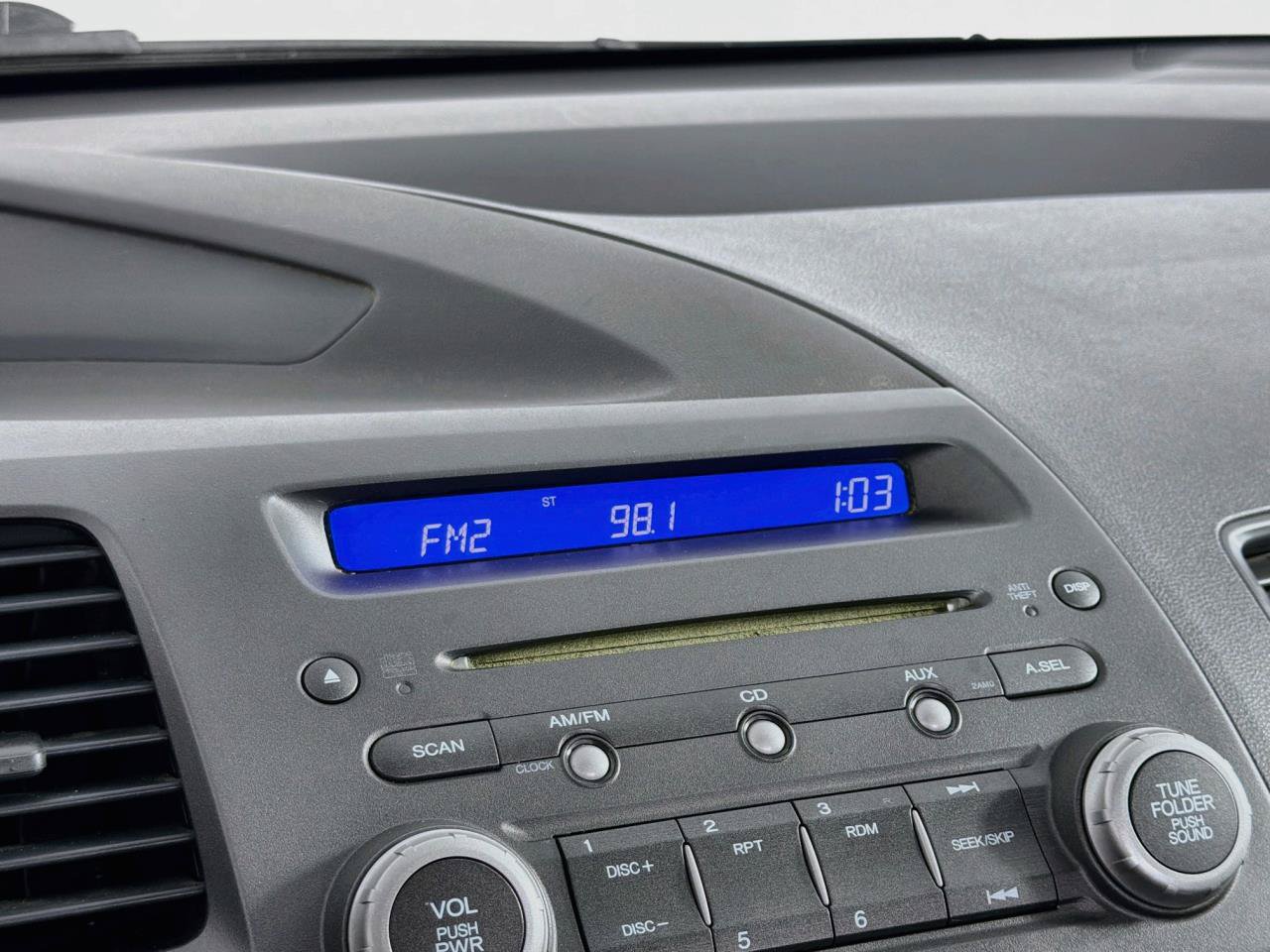Used 2010 Honda Civic DX-VP image 31