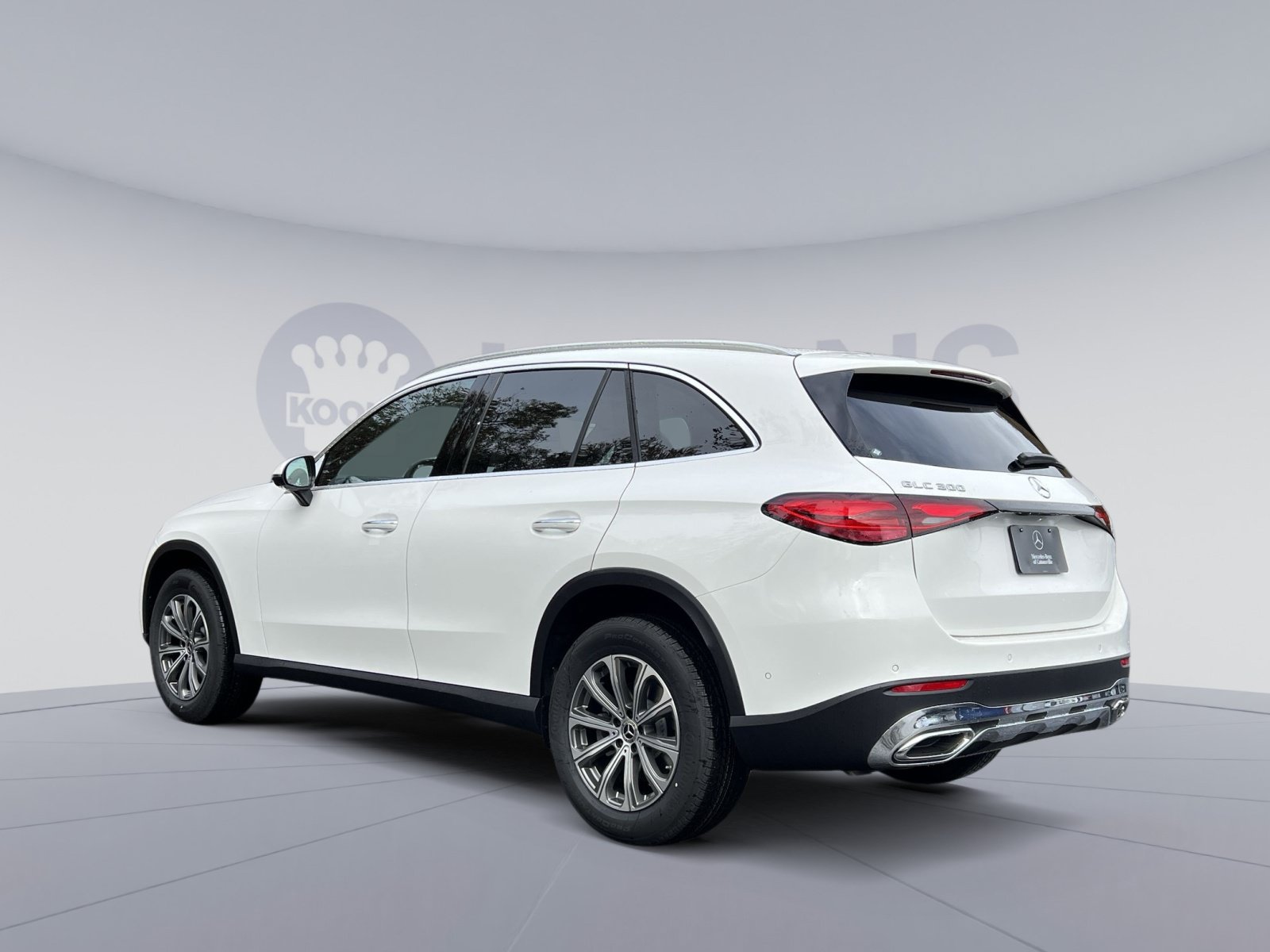 Certified 2026 Mercedes-Benz GLC 300 4MATIC image 4