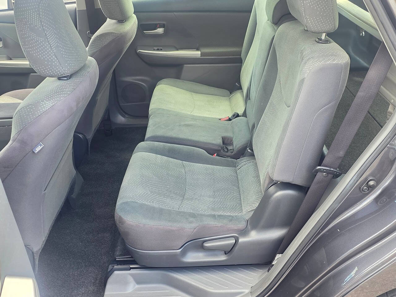 Used 2014 Toyota Prius V Three FWD image 13