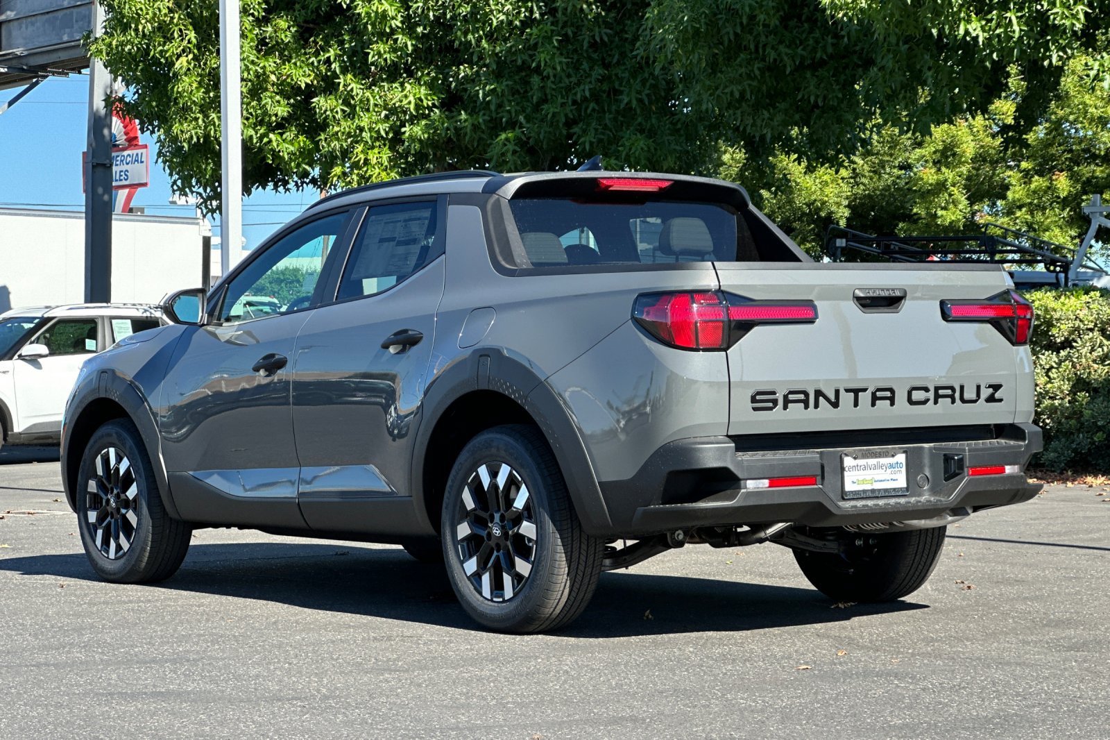 New 2026 Hyundai Santa Cruz SEL FWD image 6