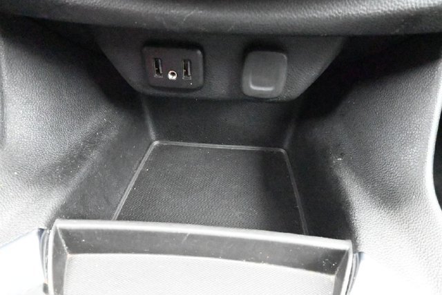 Used 2020 Chevrolet Traverse LS FWD image 39