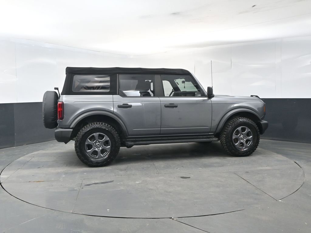 Used 2022 Ford Bronco 4-Door image 6