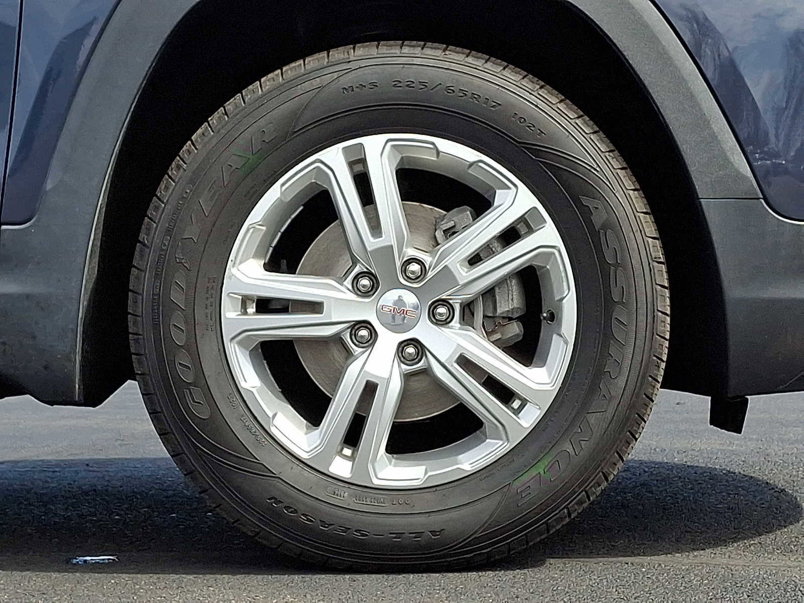 Used 2018 GMC Terrain SLE image 8