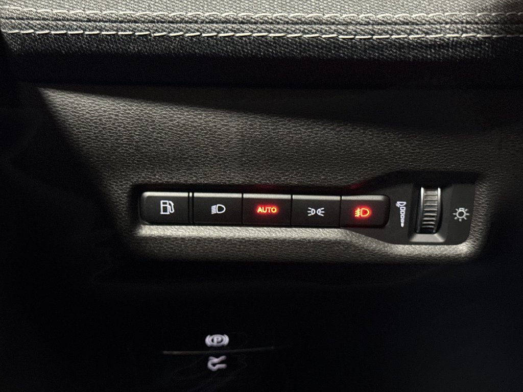 New 2026 Jeep Cherokee Laredo AWD/4WD image 18
