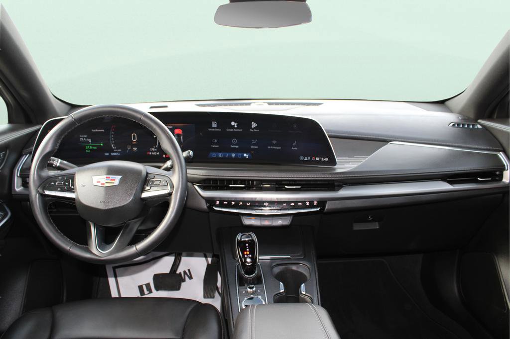 Used 2025 Cadillac XT4 Premium Luxury image 23