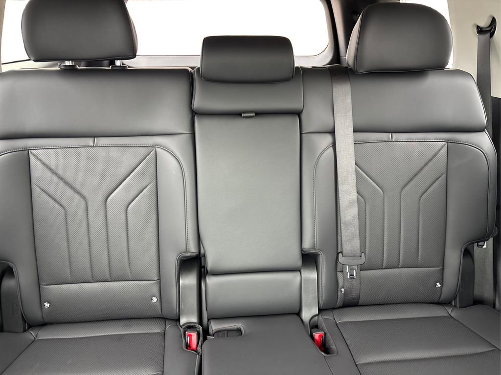 Used 2026 Hyundai Santa Fe SEL image 19