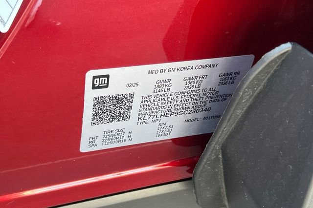 Used 2025 Chevrolet Trax LT w/ LT Convenience Package image 38