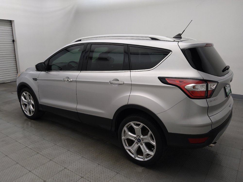 Used 2018 Ford Escape Titanium FWD image 3