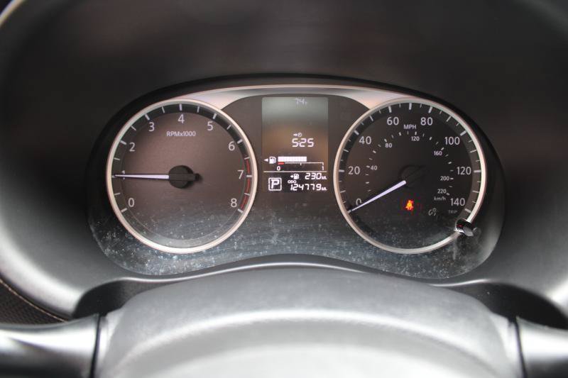 Used 2020 Nissan Kicks S FWD image 15